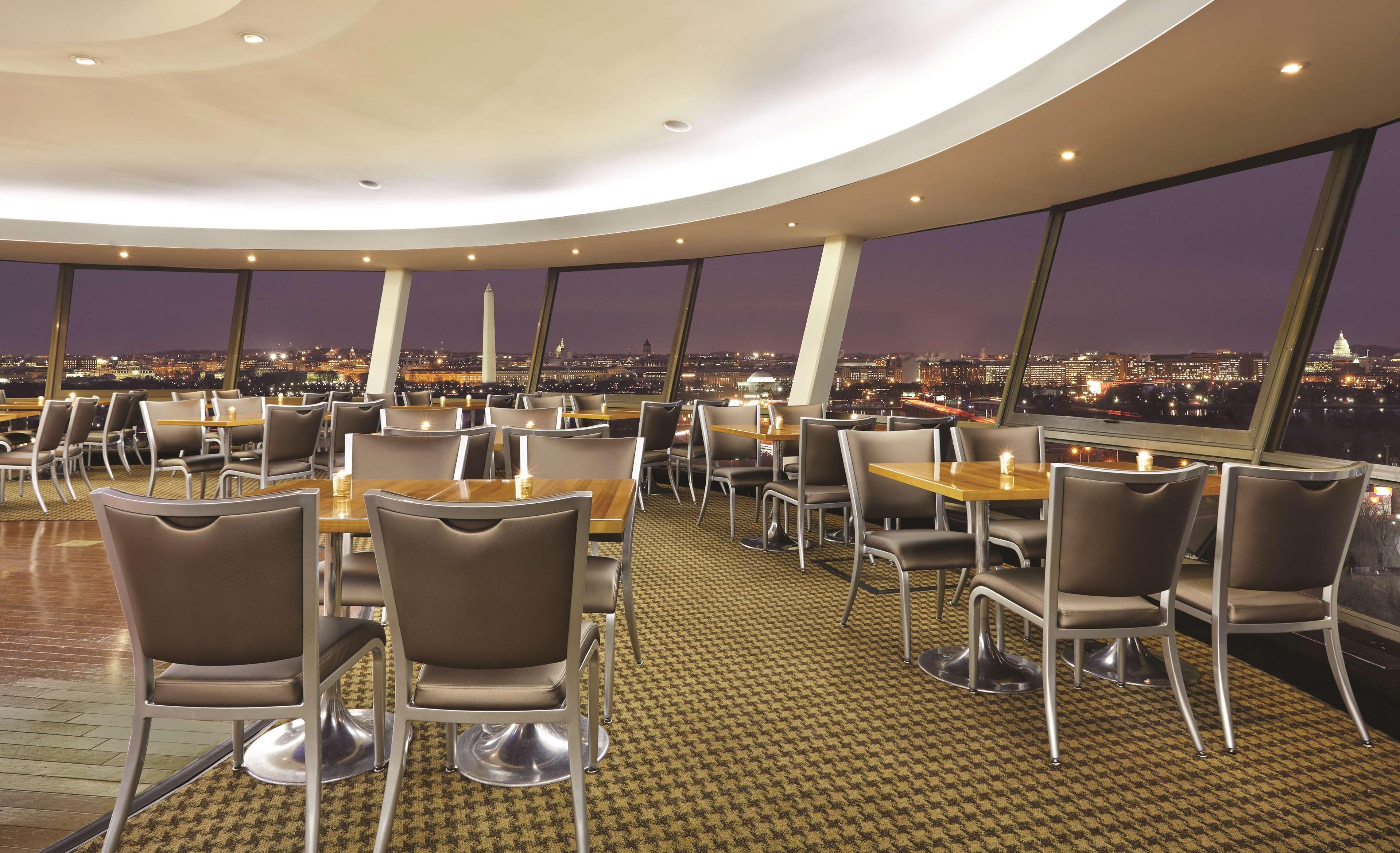 Doubletree By Hilton Washington Dc - Crystal City Arlington Exterior foto