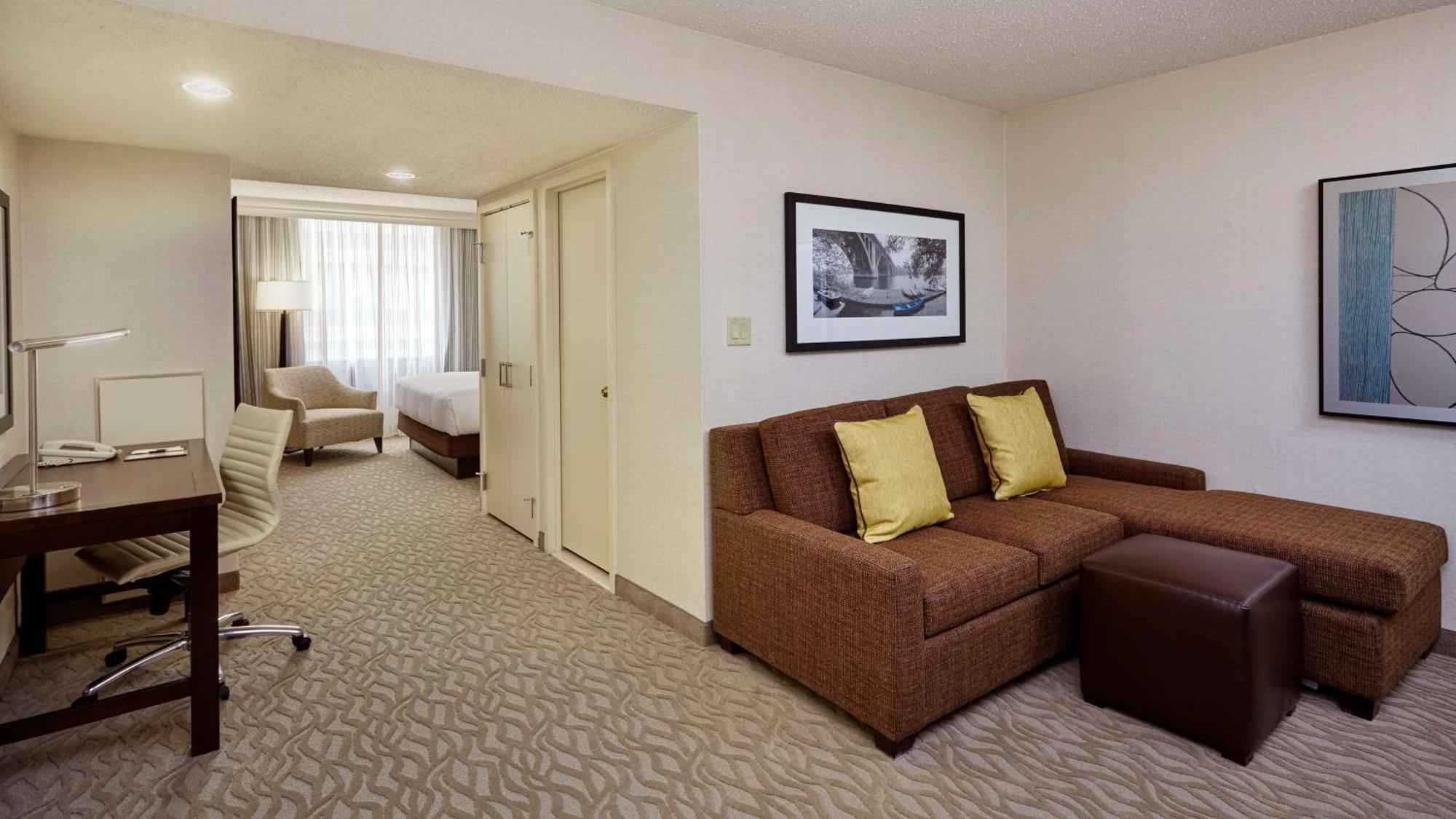 Doubletree By Hilton Washington Dc - Crystal City Arlington Exterior foto
