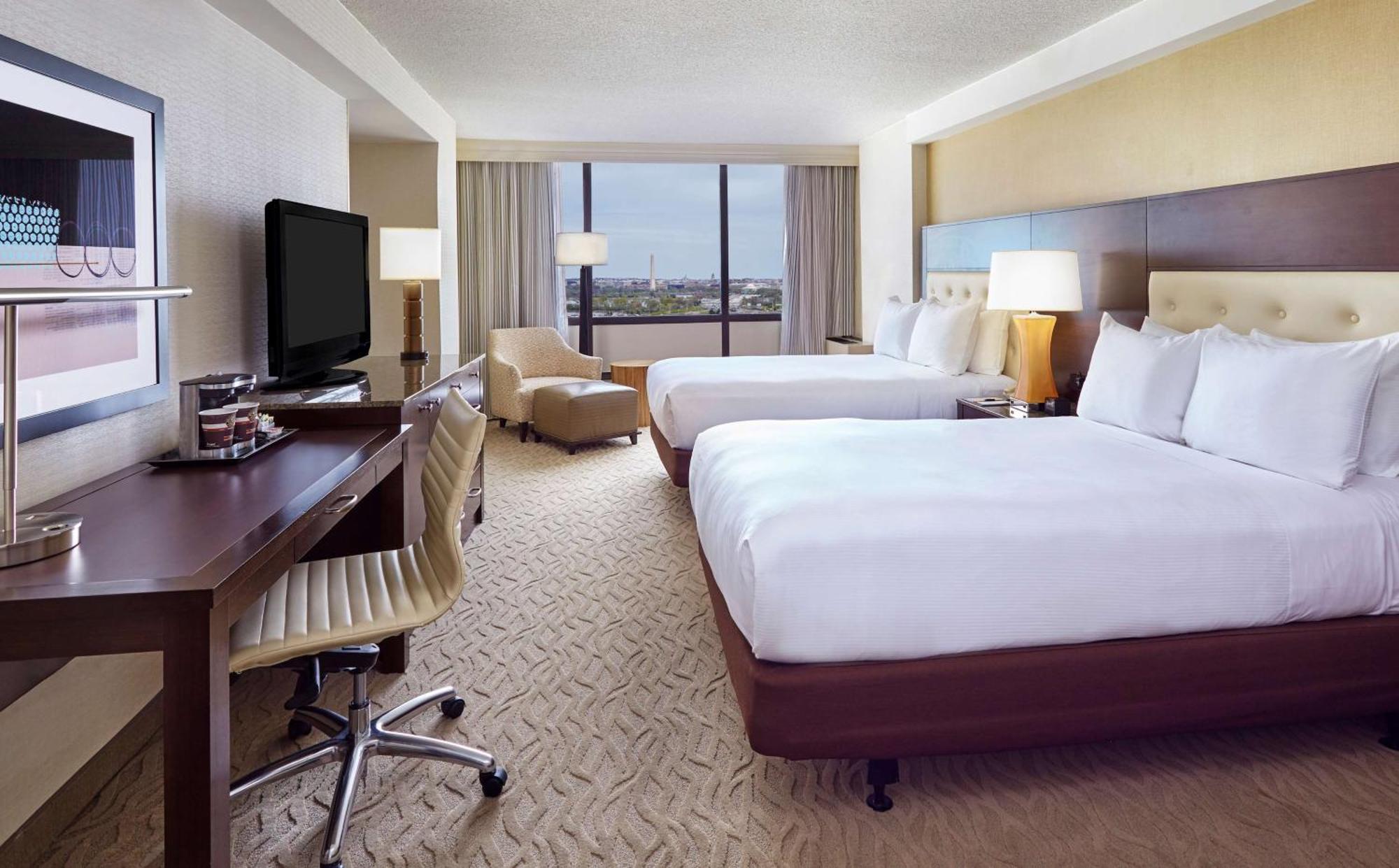 Doubletree By Hilton Washington Dc - Crystal City Arlington Exterior foto