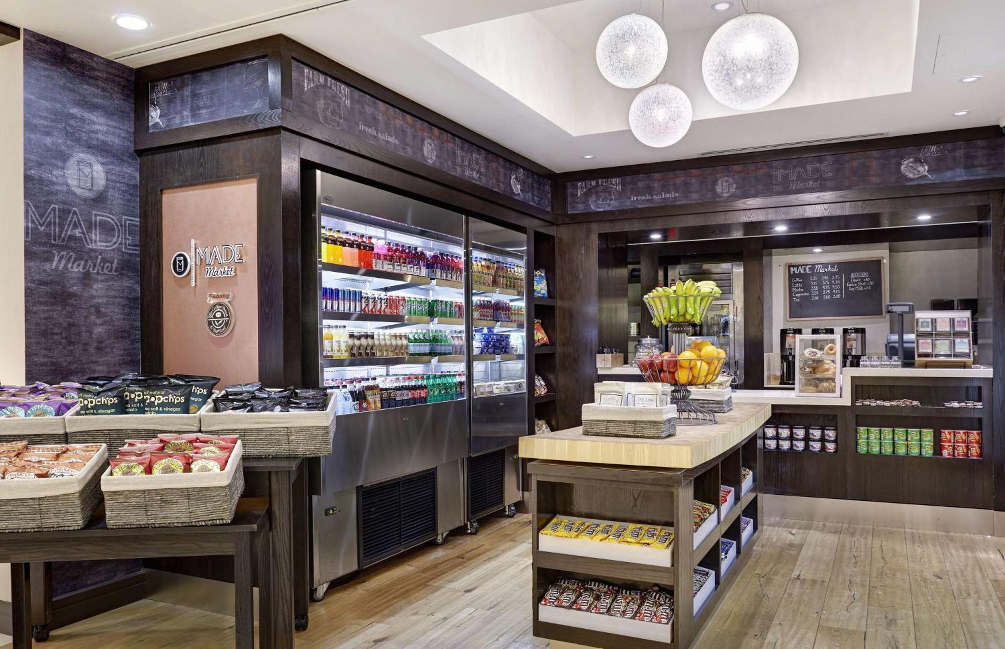 Doubletree By Hilton Washington Dc - Crystal City Arlington Exterior foto