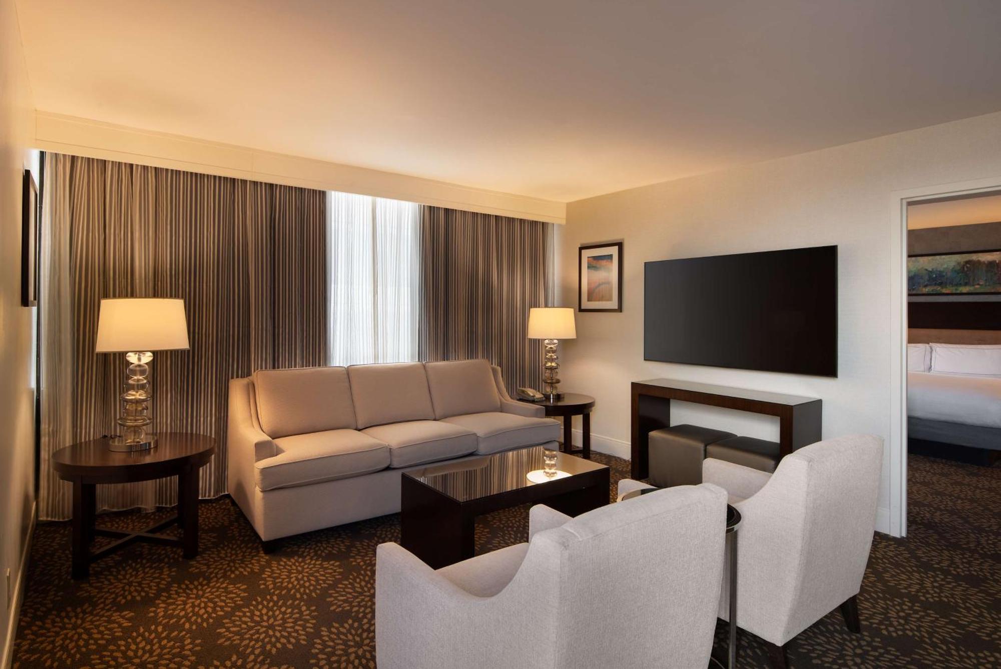 Doubletree By Hilton Washington Dc - Crystal City Arlington Exterior foto